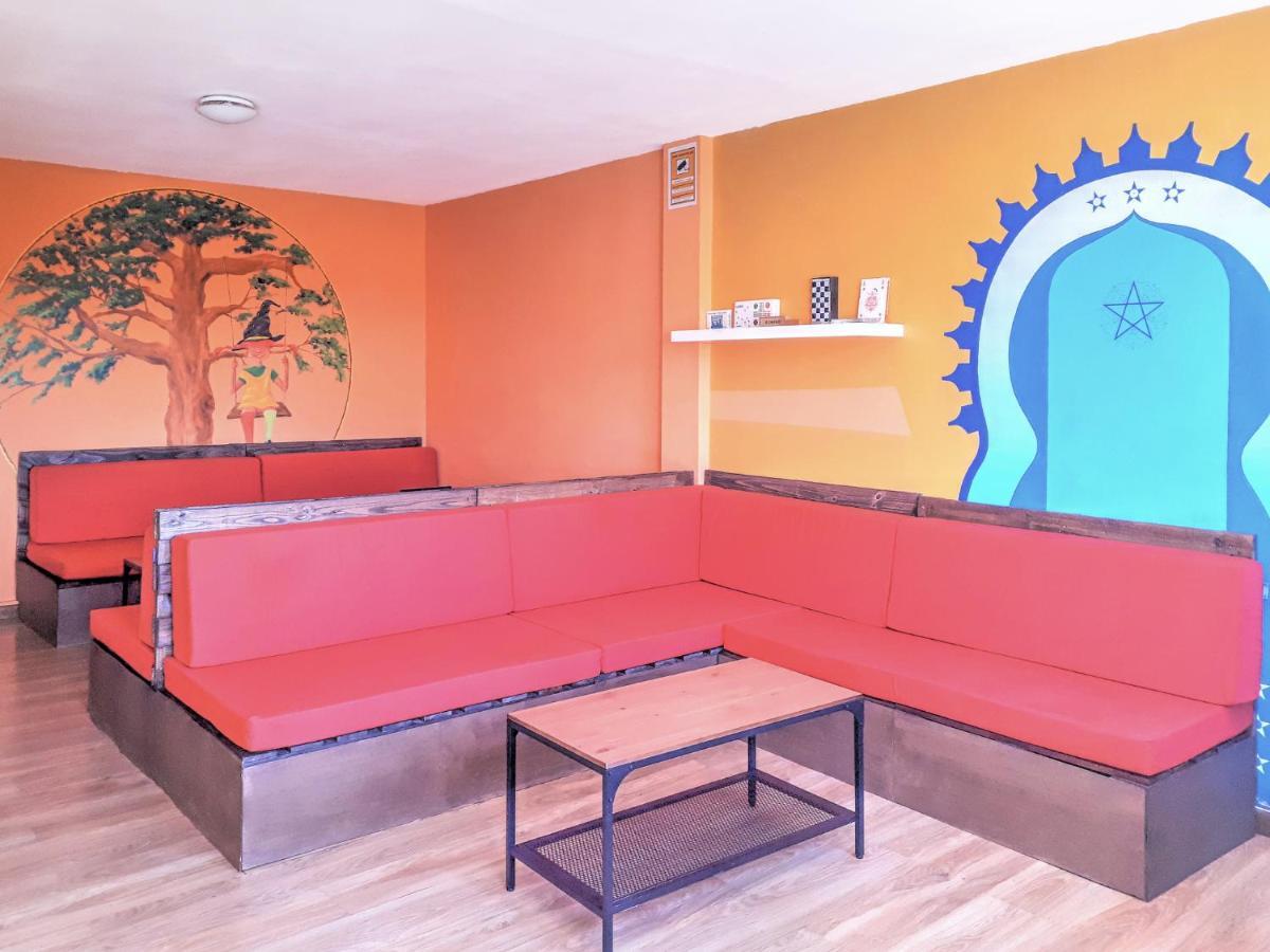 Meiga Backpackers Hostel Сантьяго-де-Компостела Екстер'єр фото