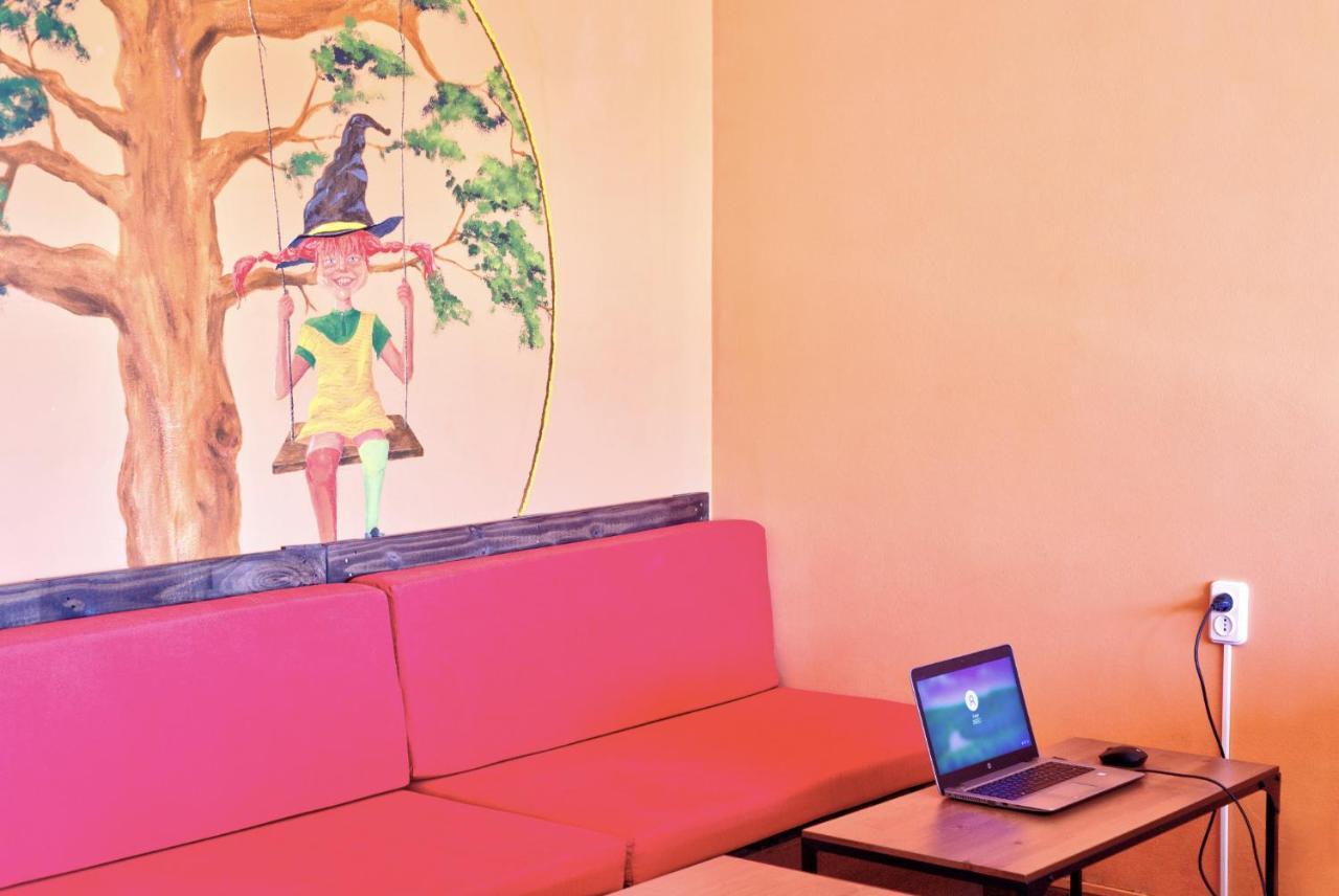 Meiga Backpackers Hostel Сантьяго-де-Компостела Екстер'єр фото