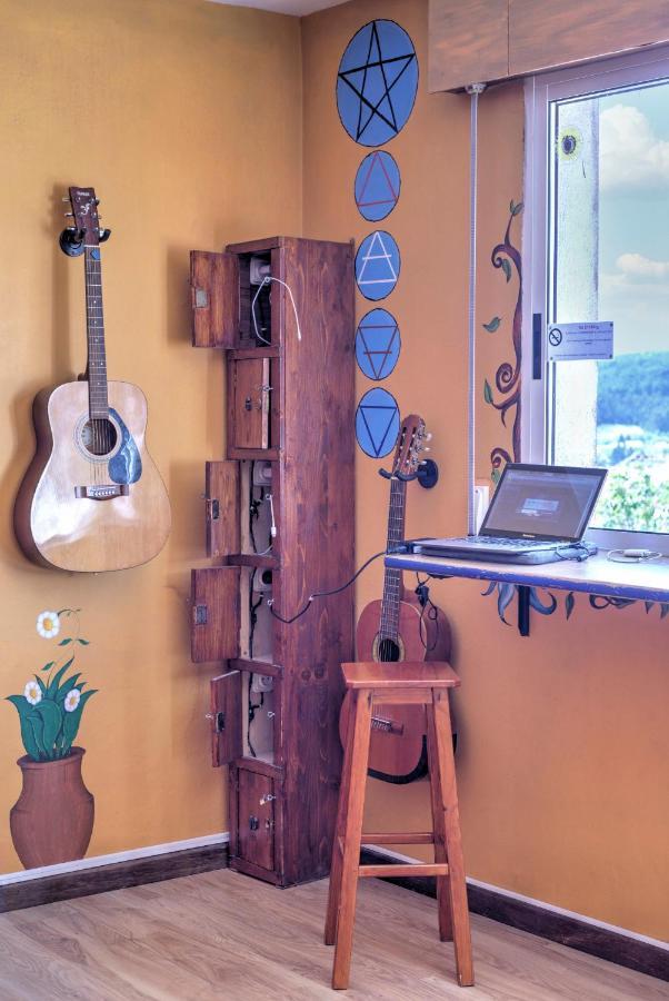 Meiga Backpackers Hostel Сантьяго-де-Компостела Екстер'єр фото